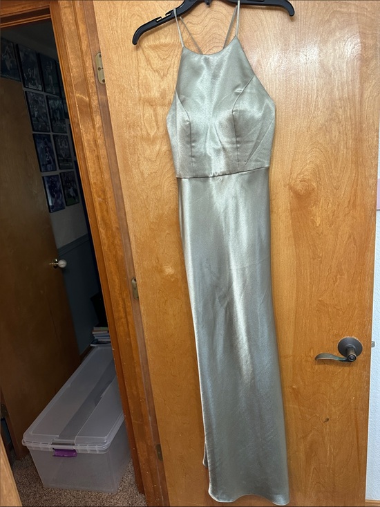 Jenny Yoo Dresses & Skirts - Jenny Yoo Metallic Champagne Halter Maxi Dress